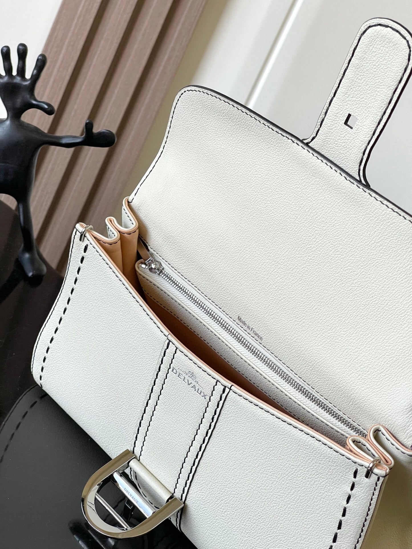 Delvaux Le Brilliant