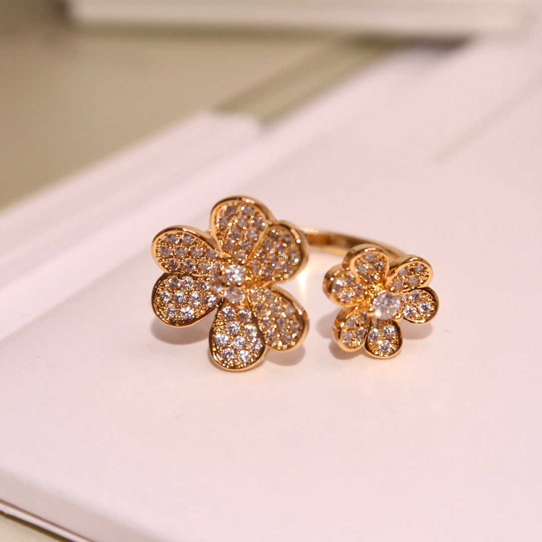 Van Cleef & Arpels Ring