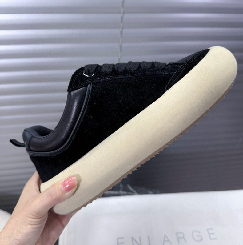 Golden Goose Sneaker