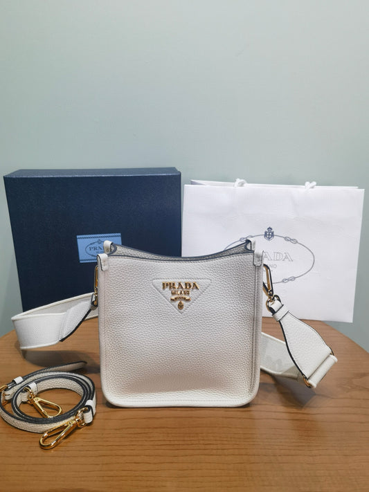 PD Arque Shoulder Bag 19x20x6cm