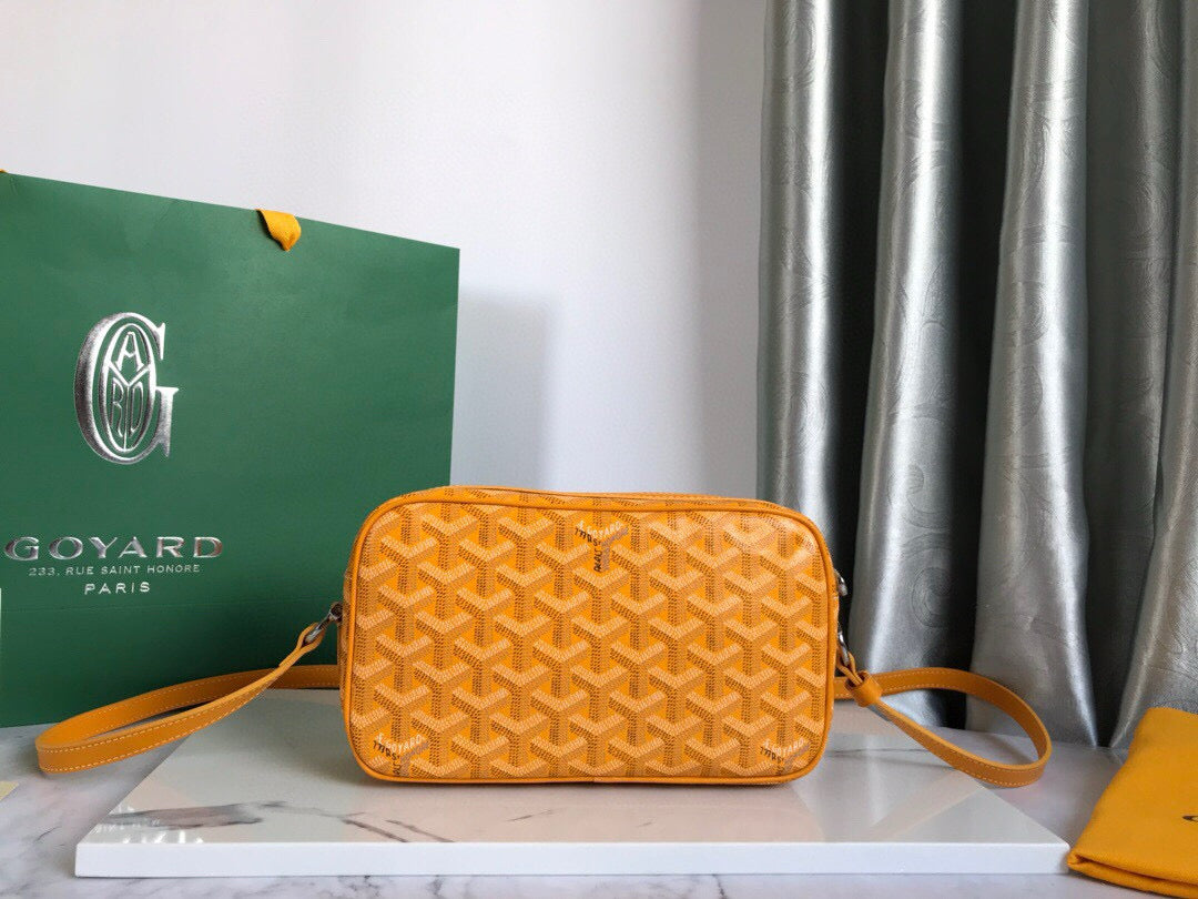 GOYARD CAP-VERT PM BAG