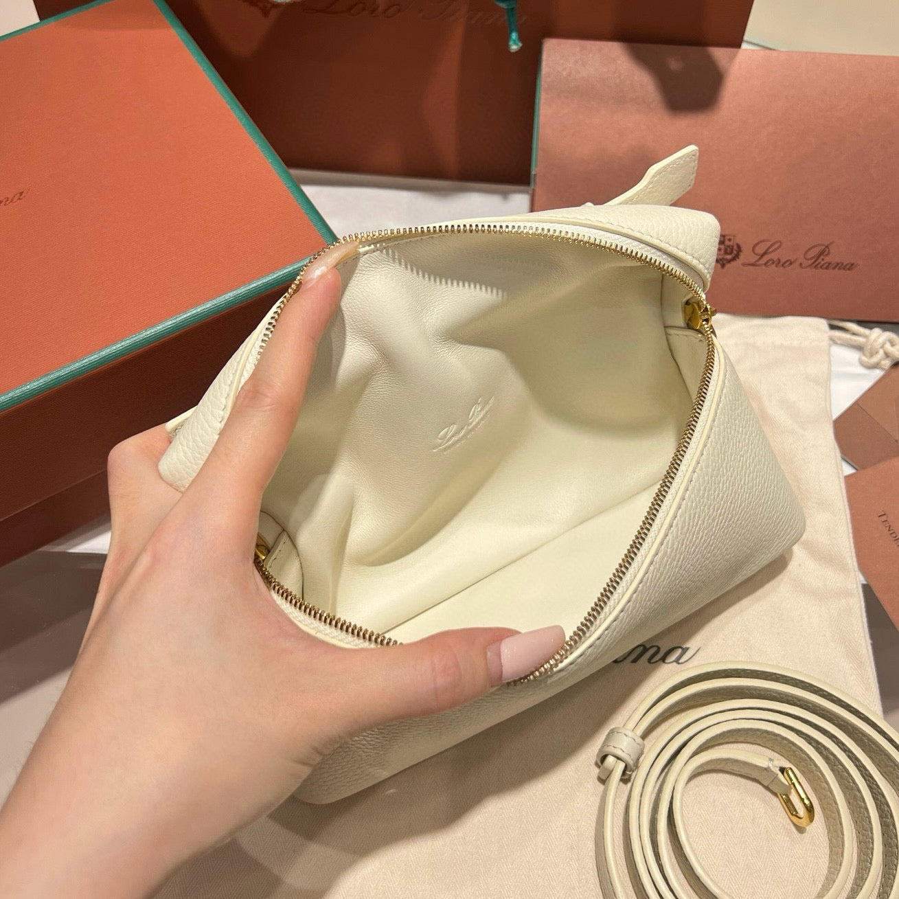 Loro Piana 19 Classic Case Bag