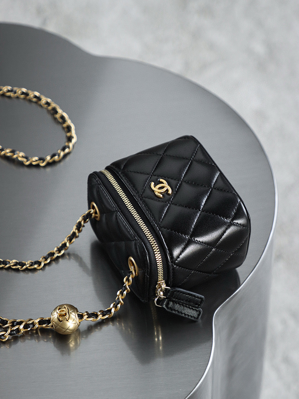 Chanel Lipstick Case (8.5x11x7cm)