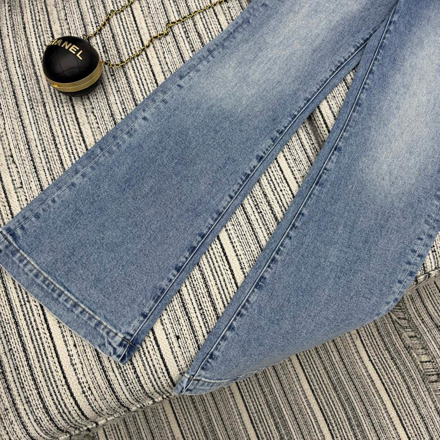 Chanel Jeans