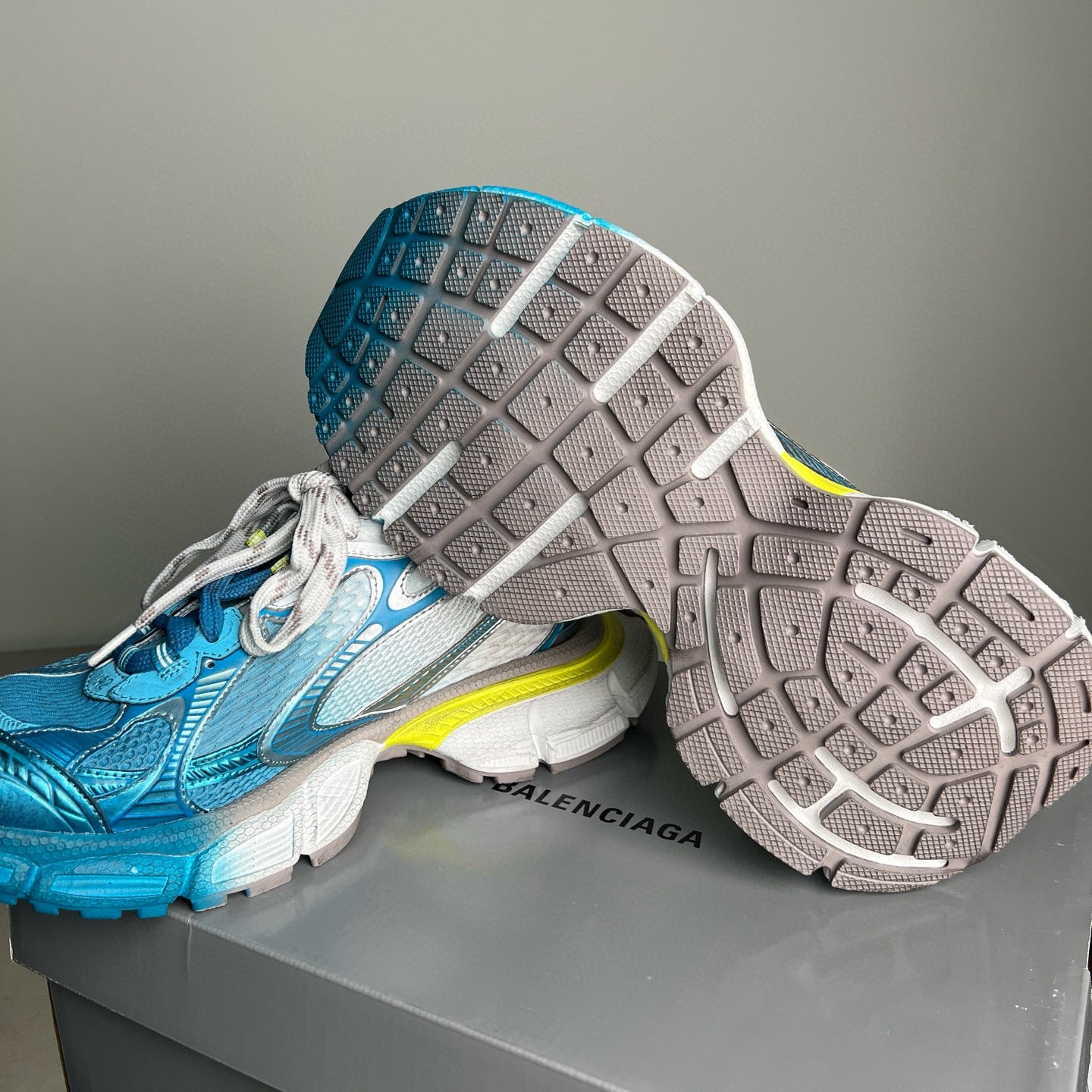 Balenciaga Sneakers