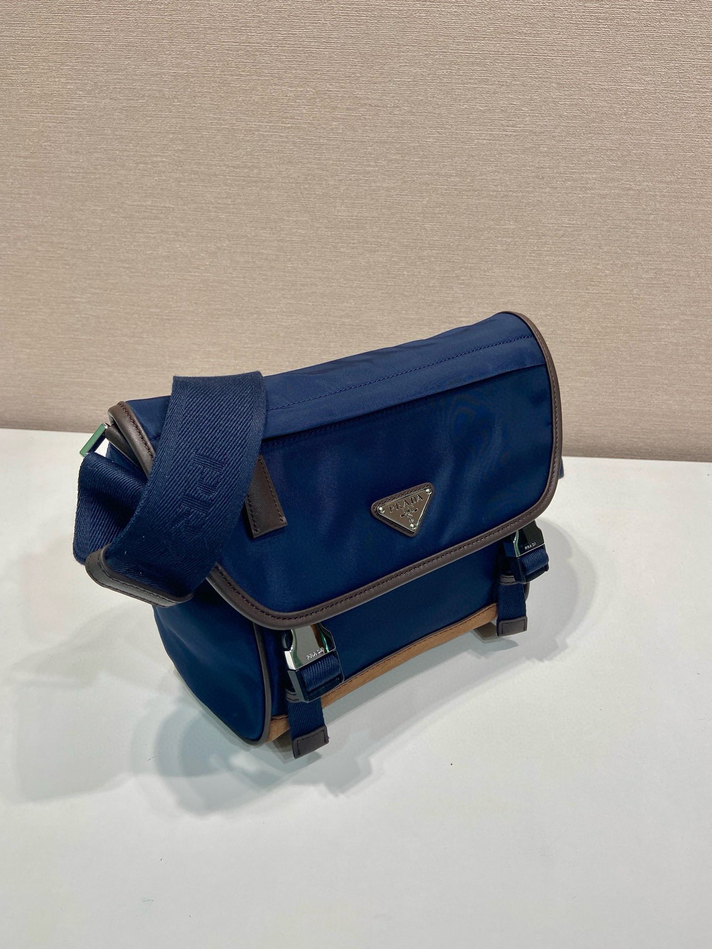 Prada Messenger Bag 20x19x10CM