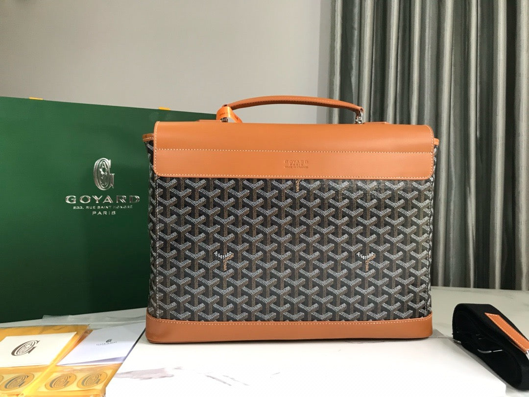 Goyard Messenger Bag 38x26x8cm