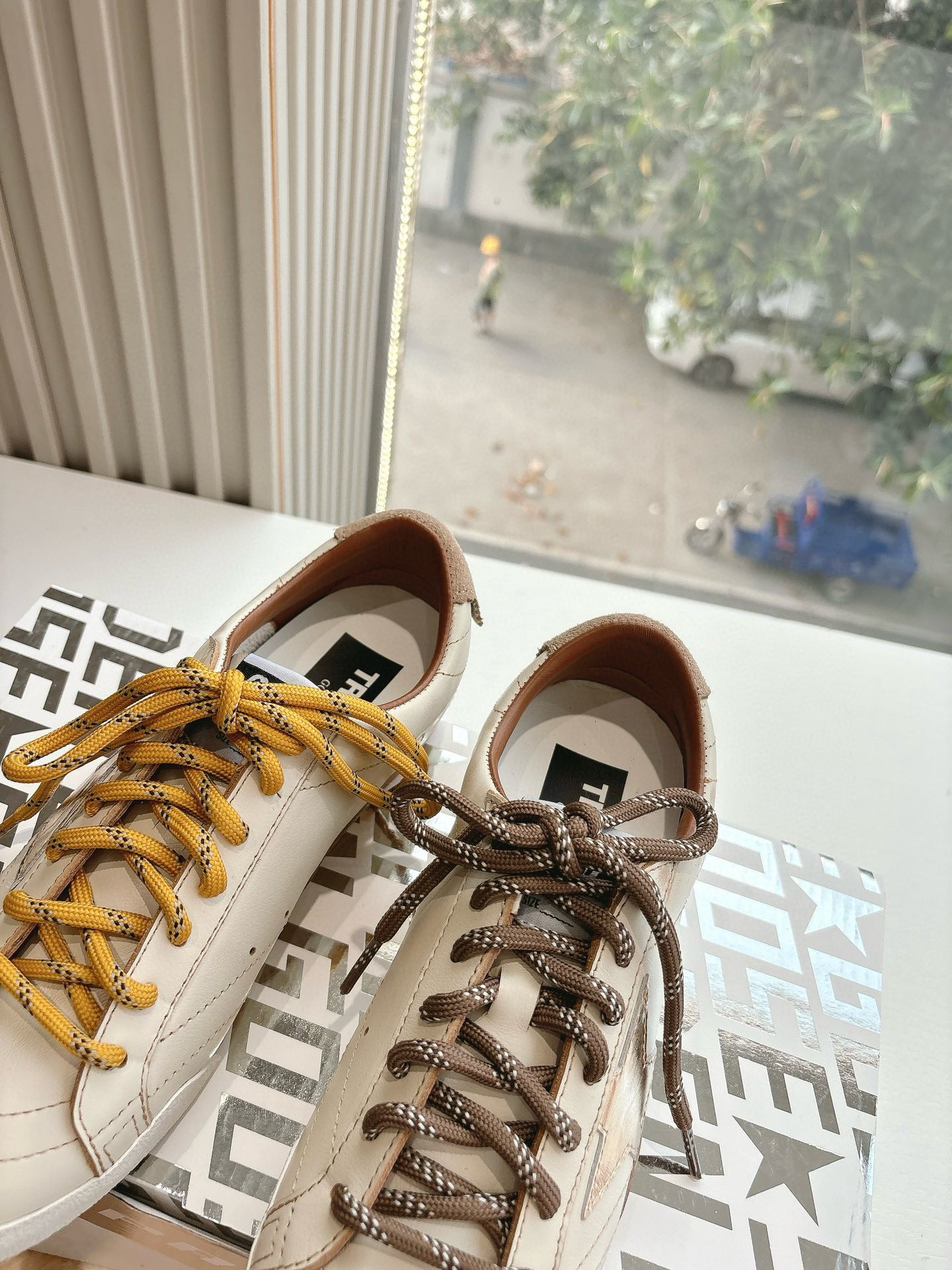 Golden Goose Sneaker