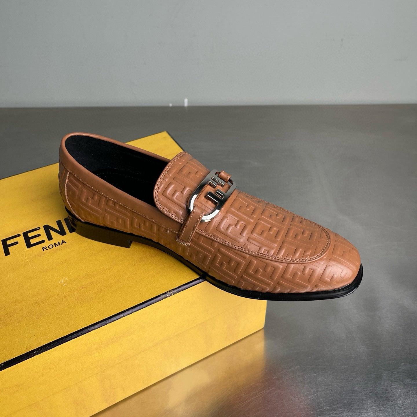 Fendi Loafer