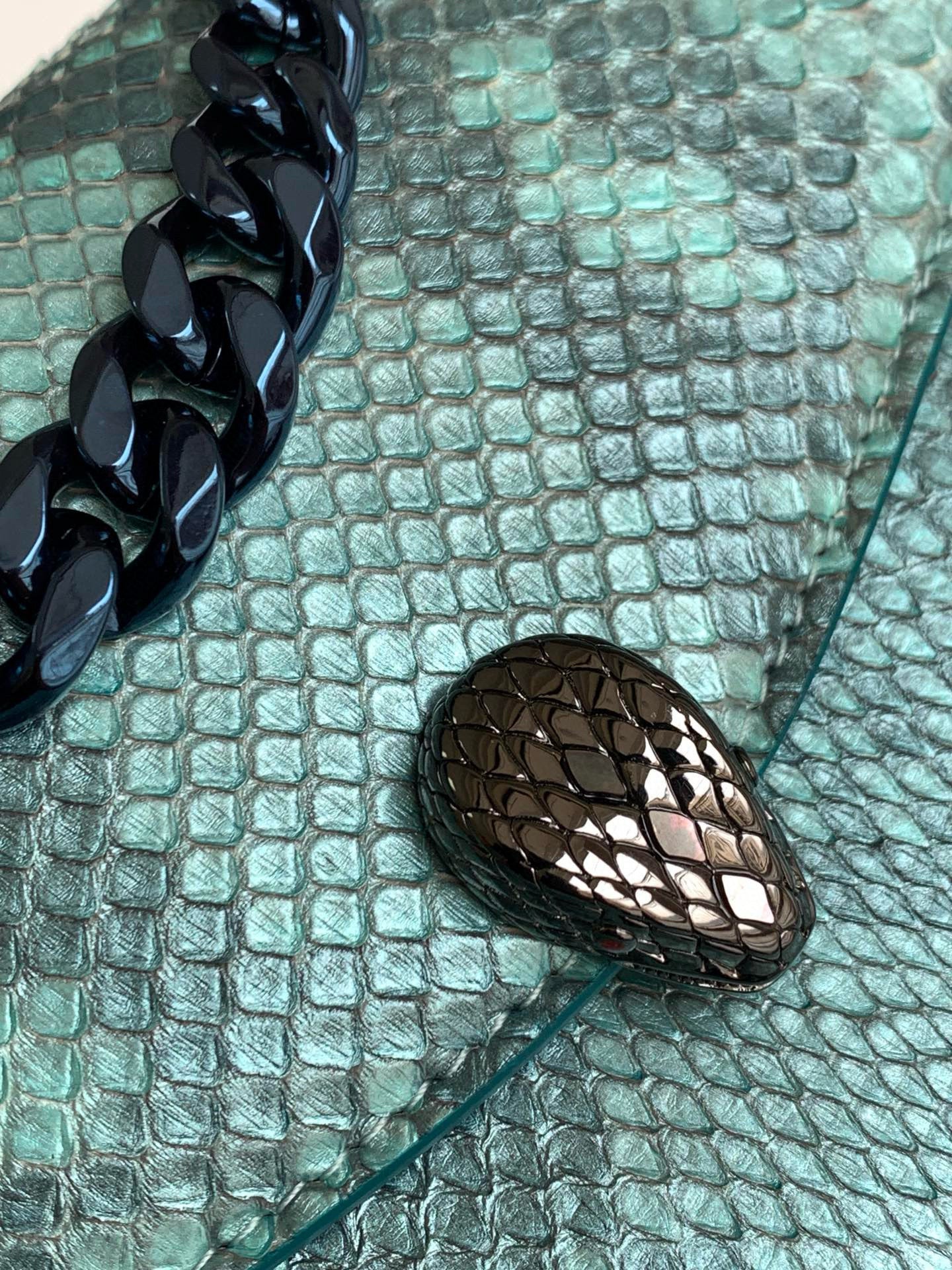 Bvlgari Serpenti Forever Bag(20CM*15CM*8.5CM)