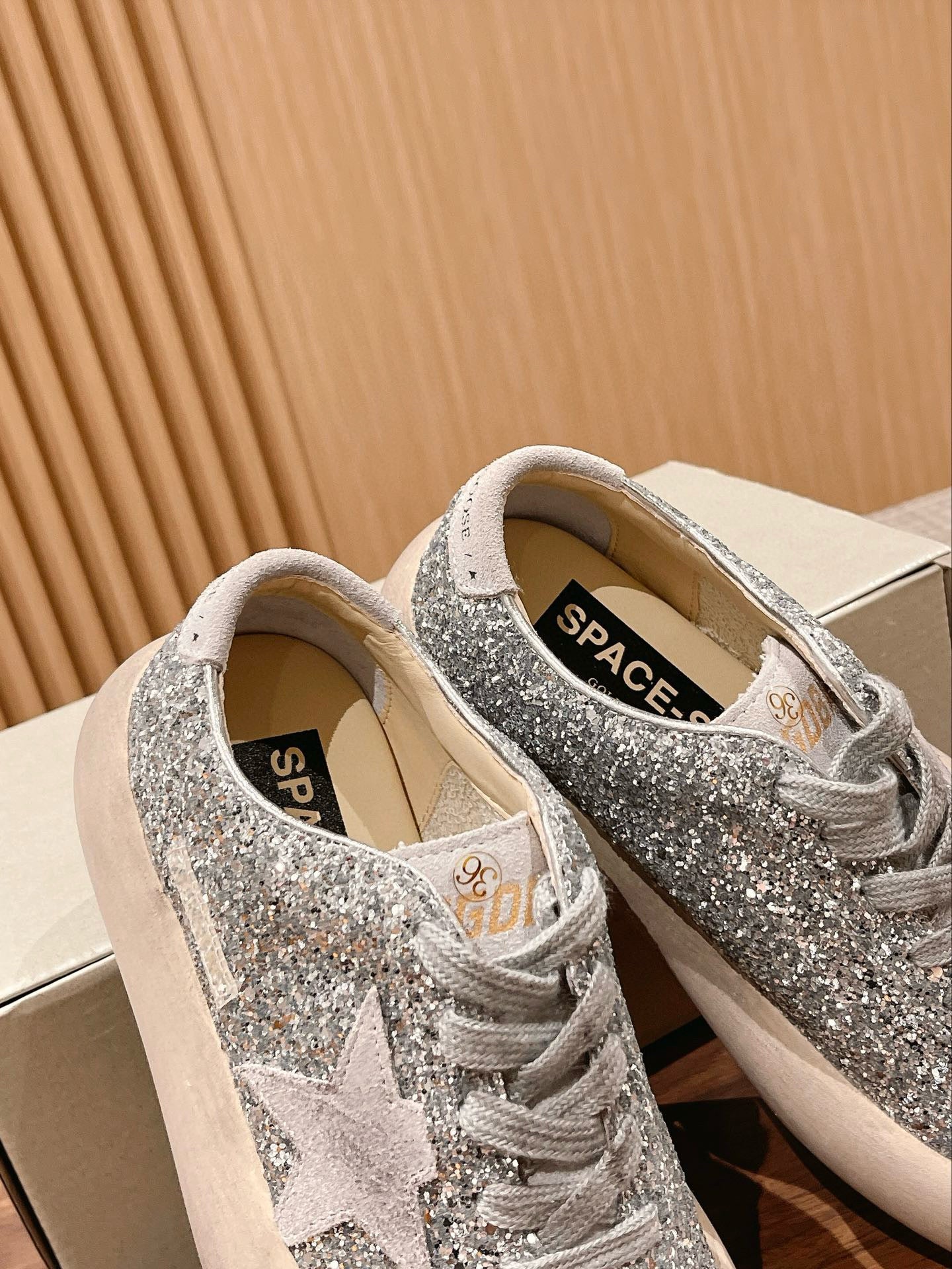 Golden Goose Sneaker