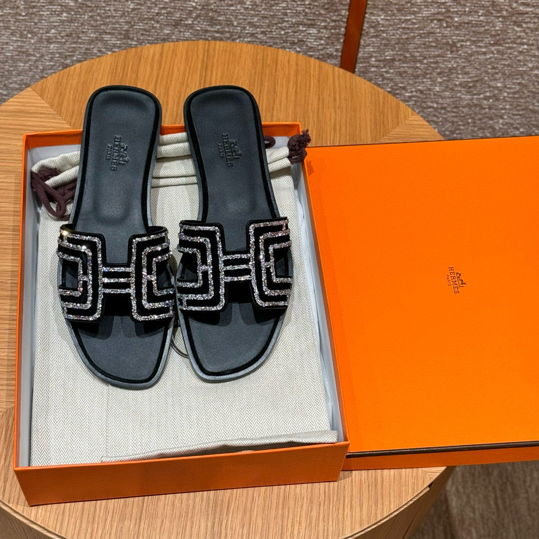 Hermes Slippers