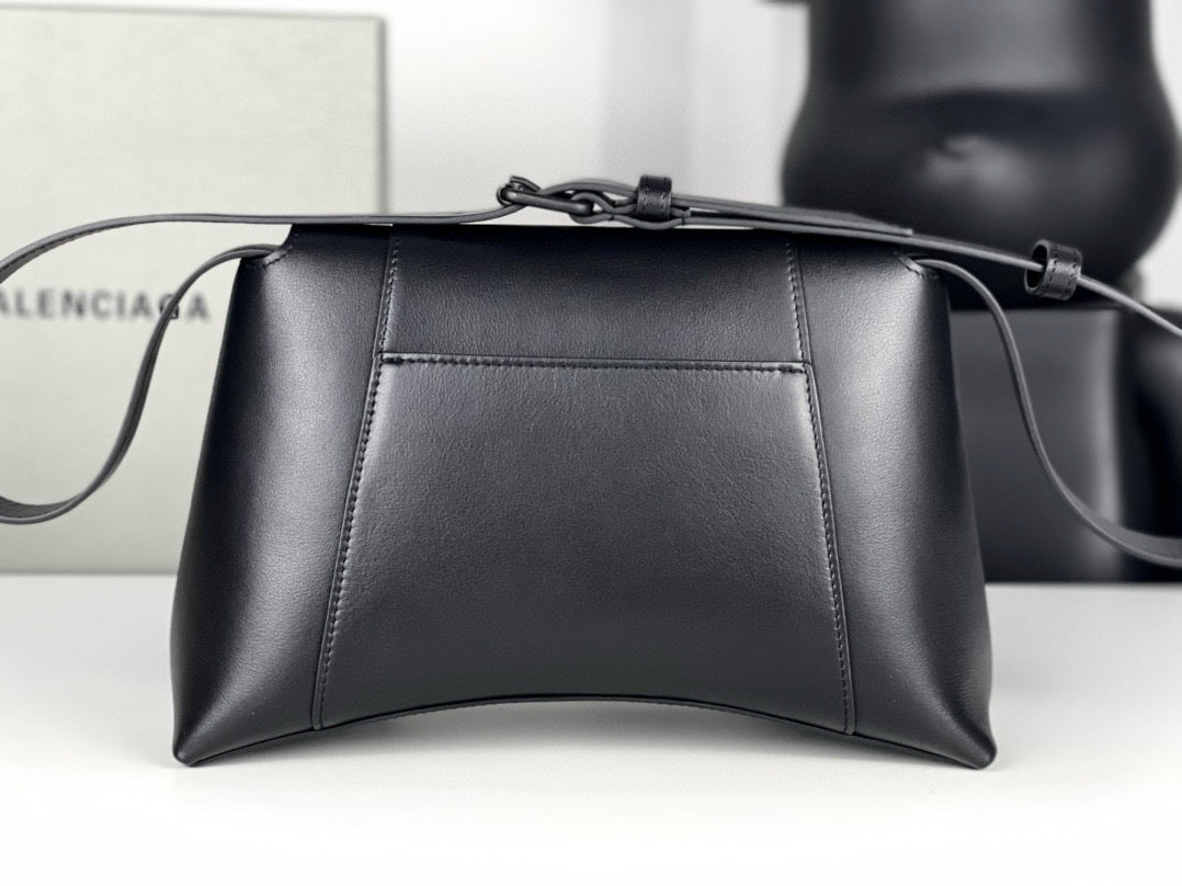 BLCG Downtown Leather Shoulder Bag