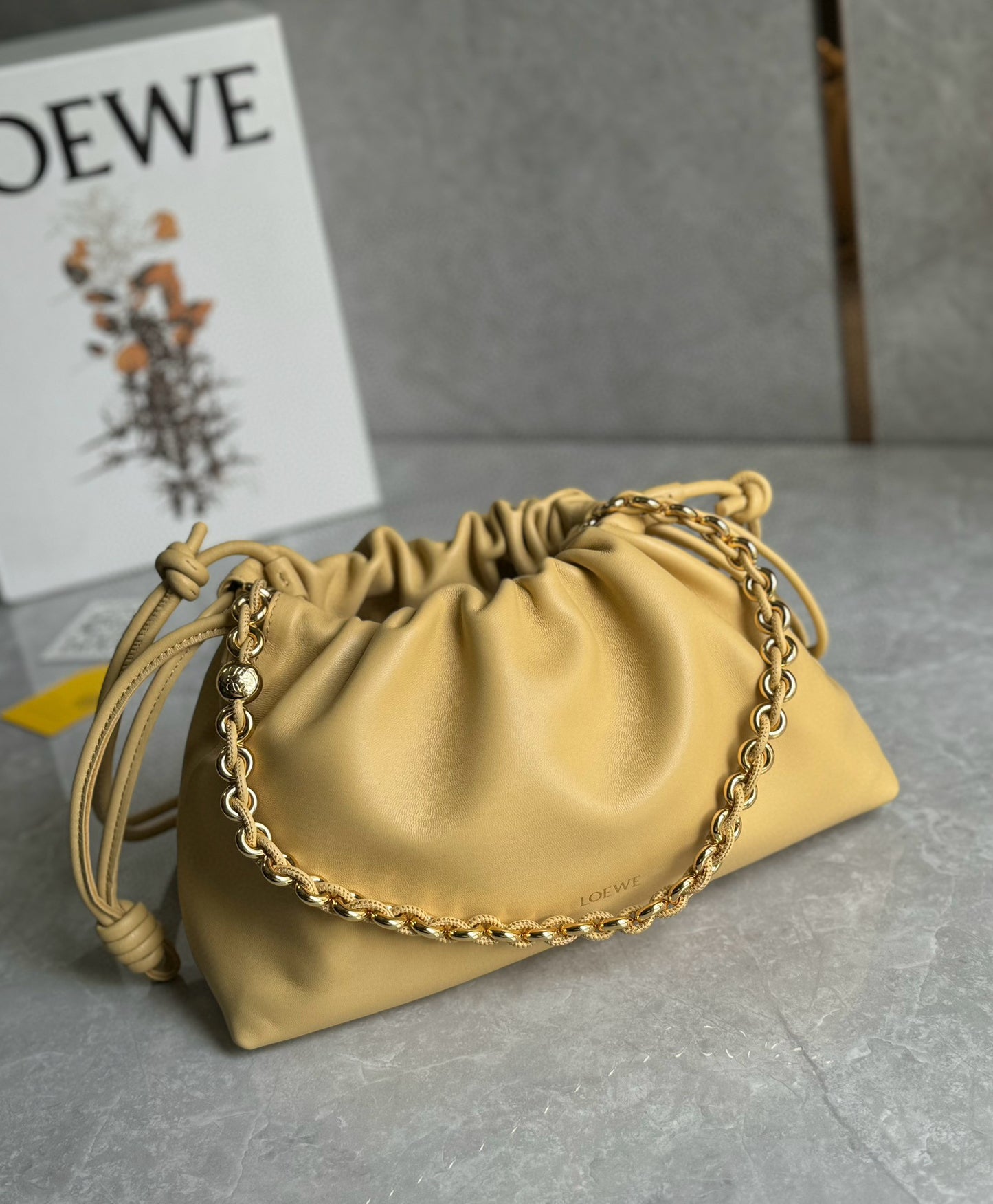 Loewe Flamenco Purse Lucky Bag(30x10.5x20cm)