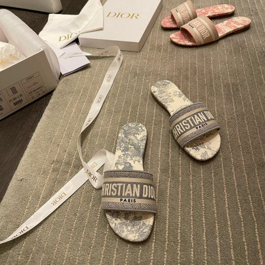 Dior Slides