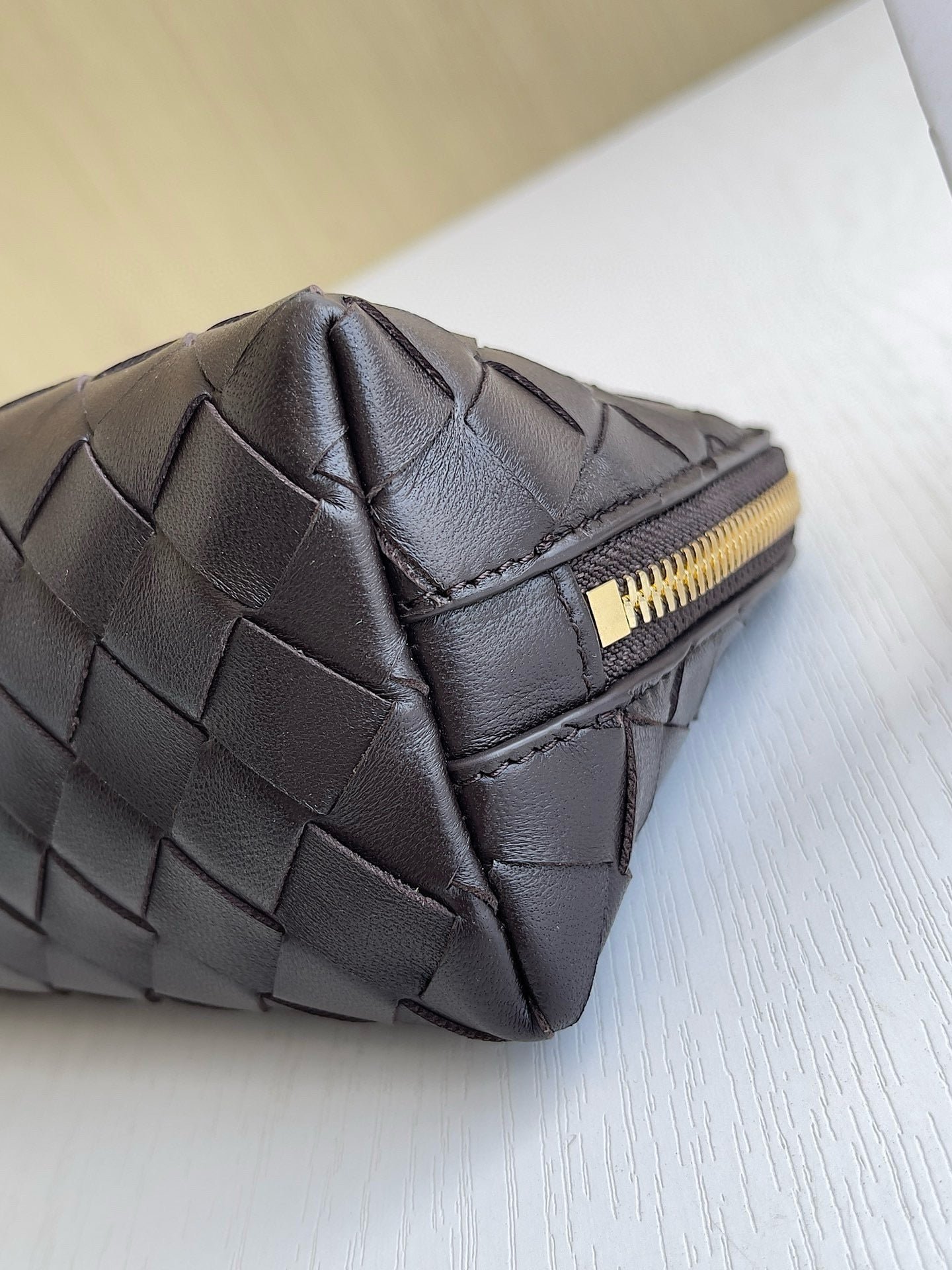 BV Intrecciato beauty Case Bag