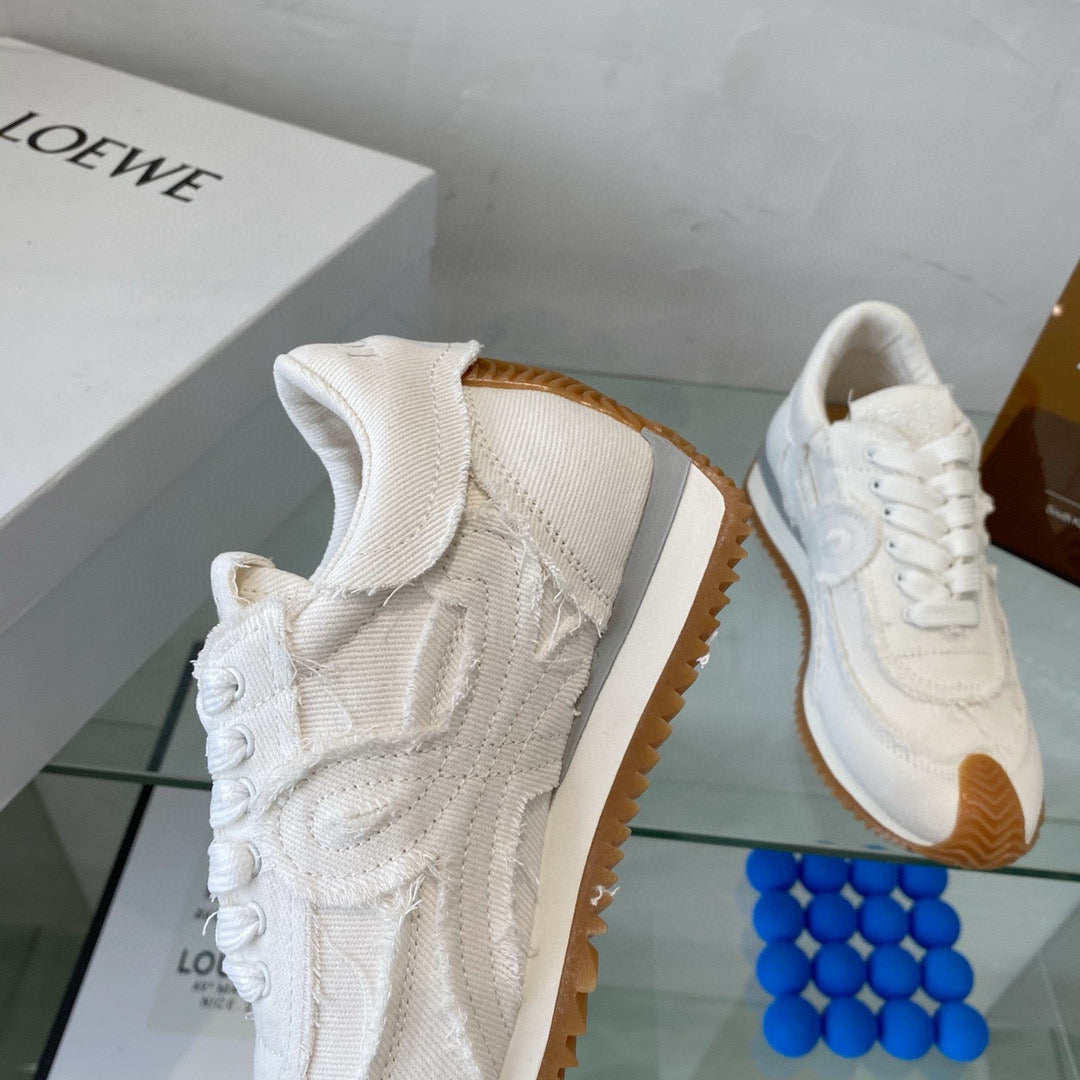Loewe Sneakers