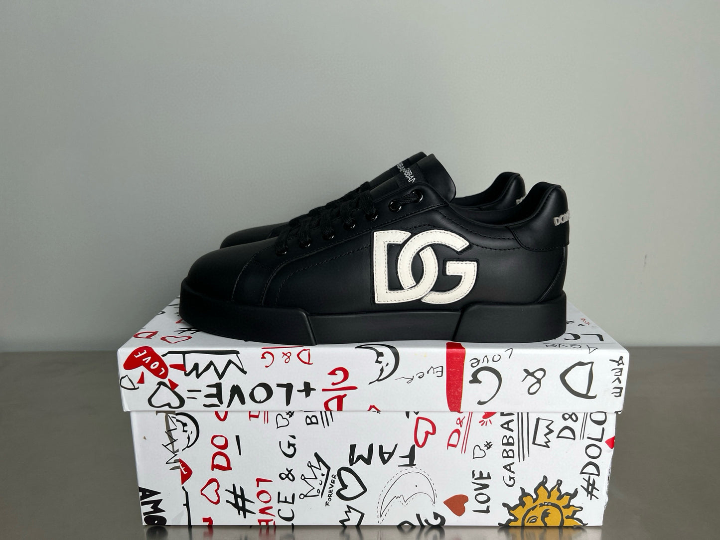 DG Sneakers