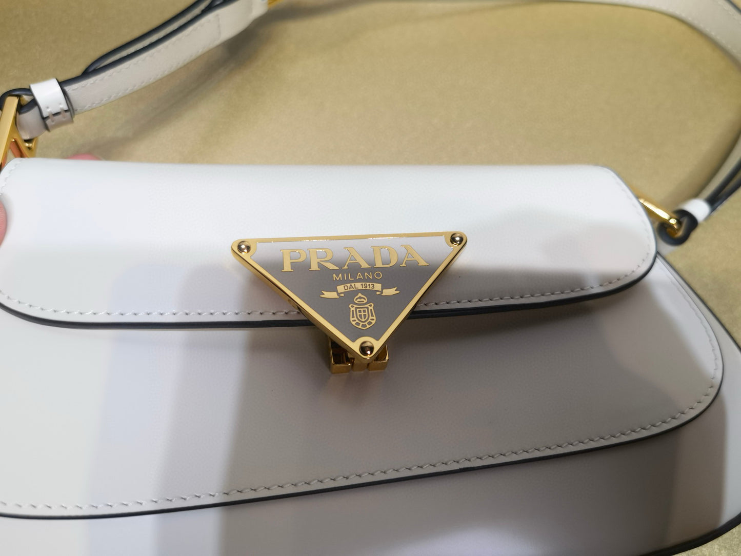 Prada Shoulder Bag 24x11x4cm