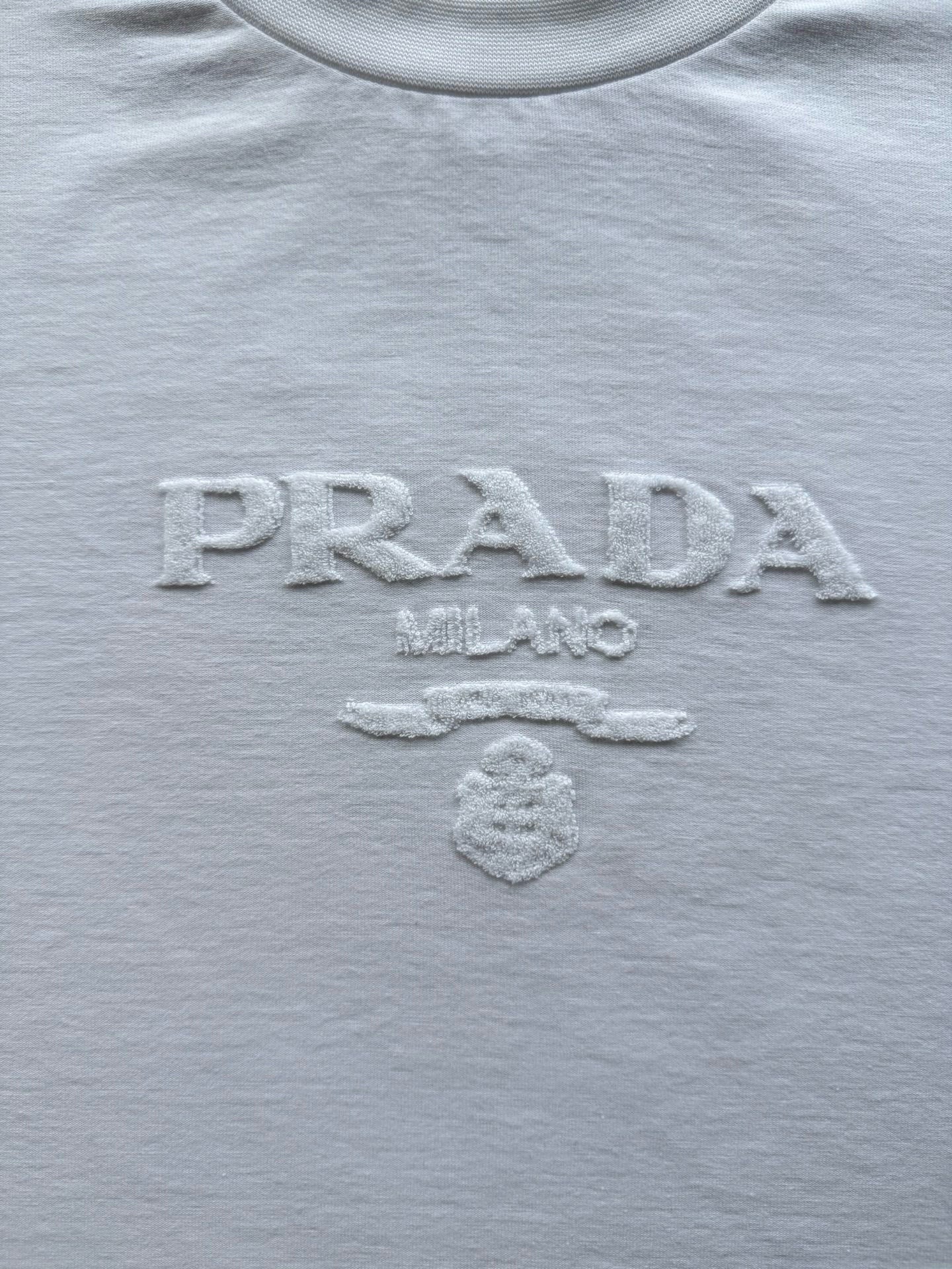 Prada T-Shirt