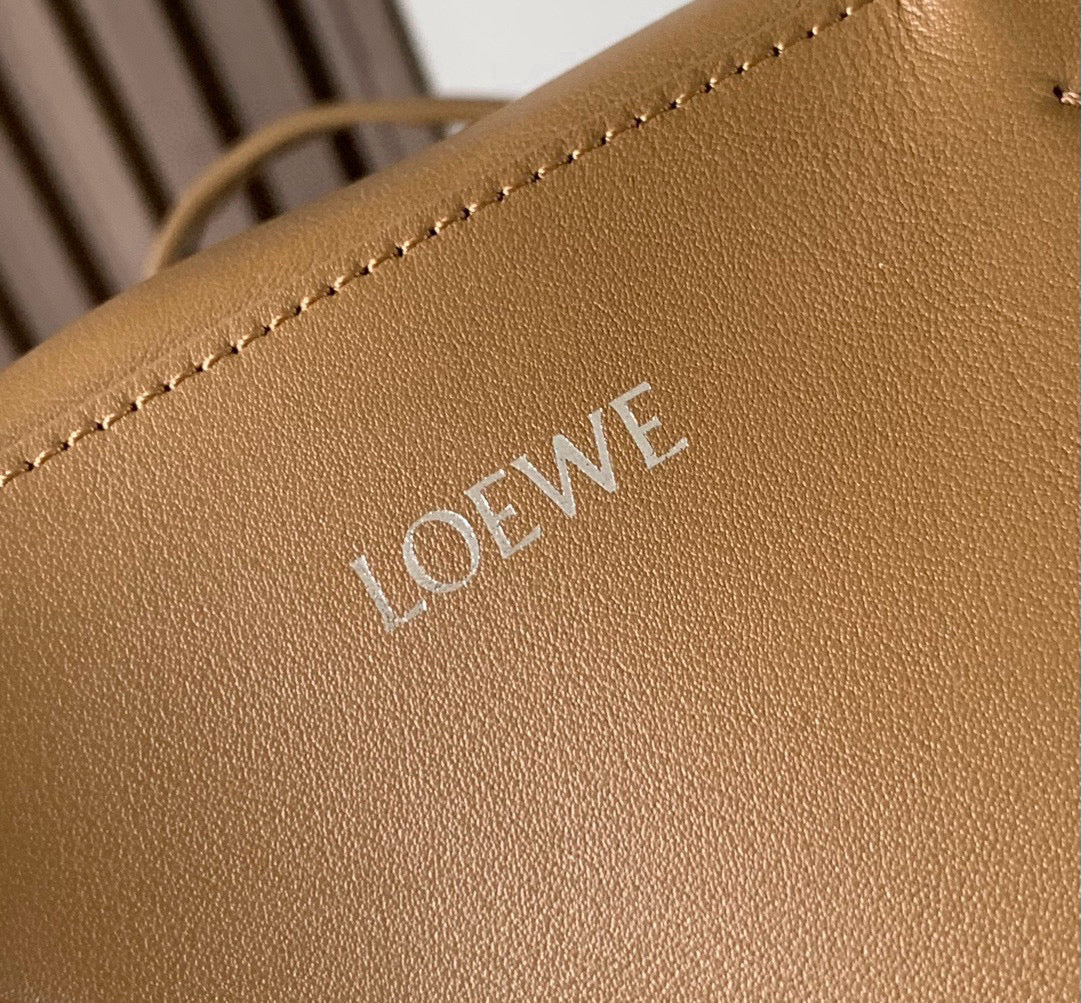Loewe Puzzle