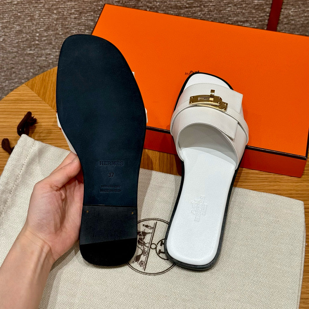 Hermes Slippers