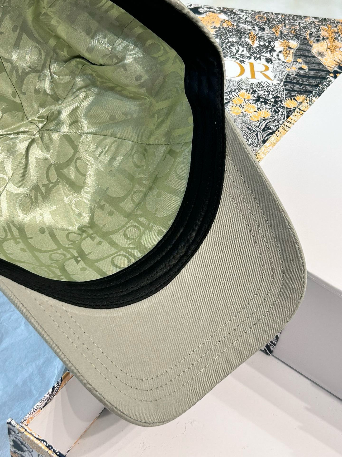 Dior Cap