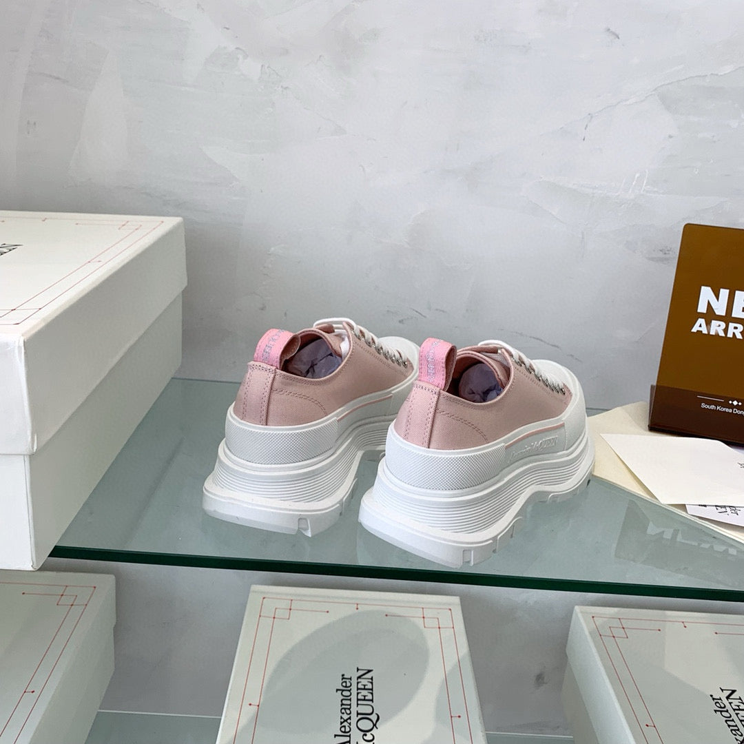 Alexander McQueen Sneakers
