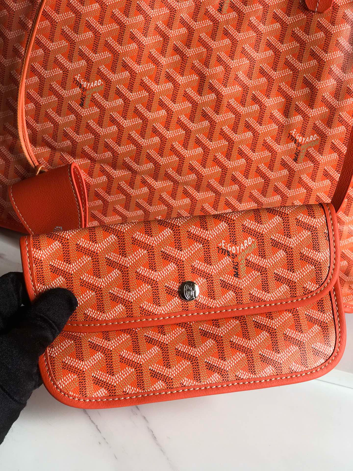 GOYARD REVERSIBLE ANJOU 34*28*15