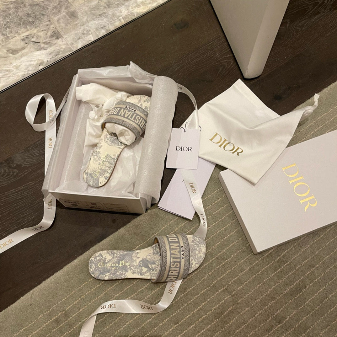 Dior Slides