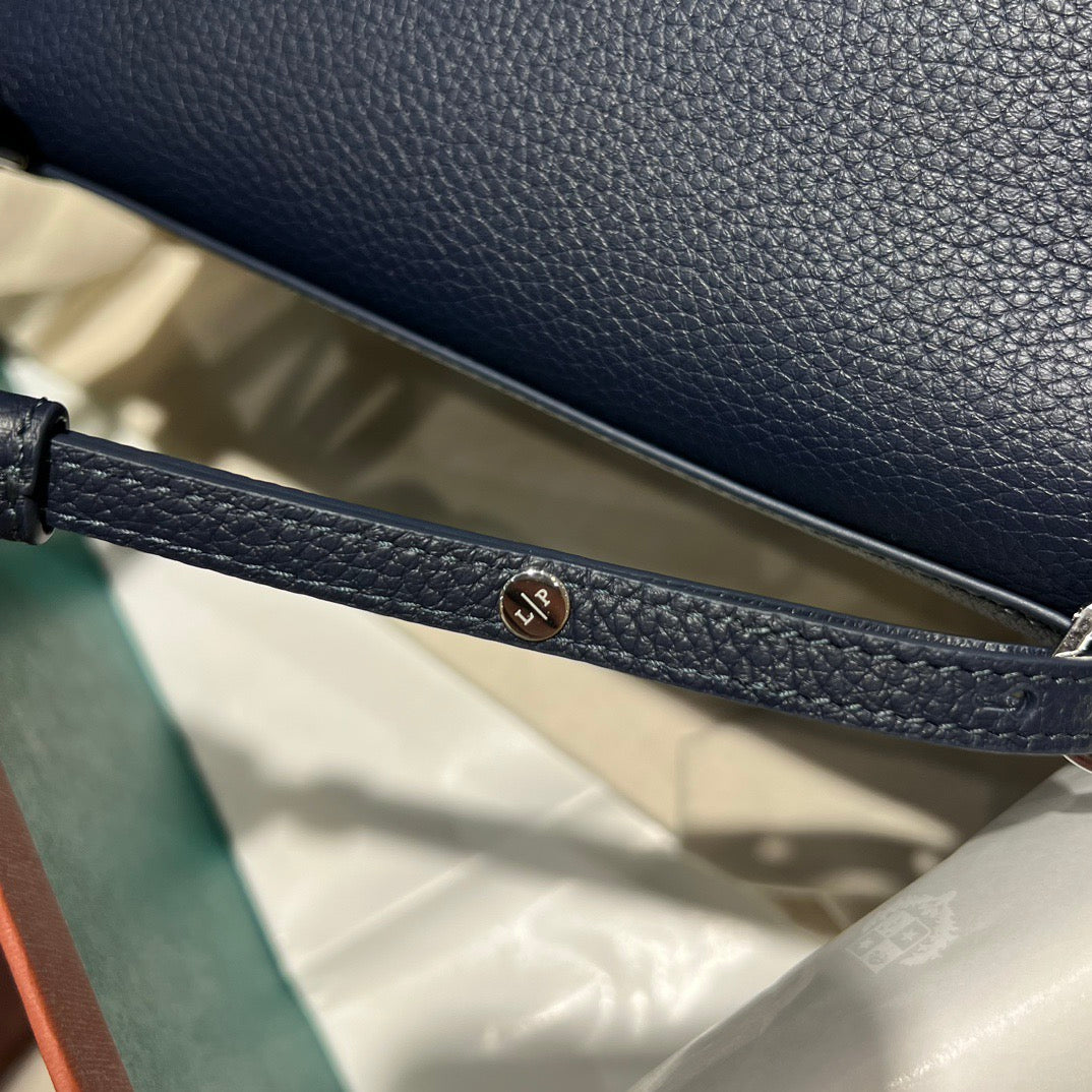 LP Extra Pocket L23.5 Backpack