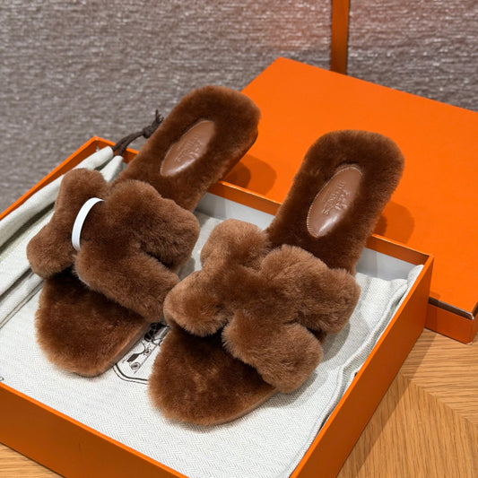 Hermes Sandals