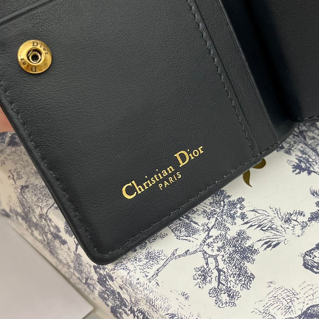 Dior Wallet