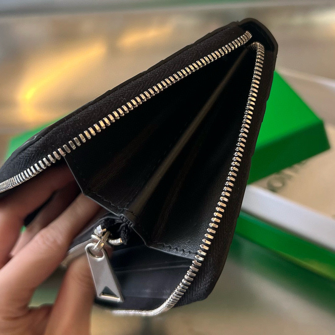 Bottega Veneta Long Zipped Wallet