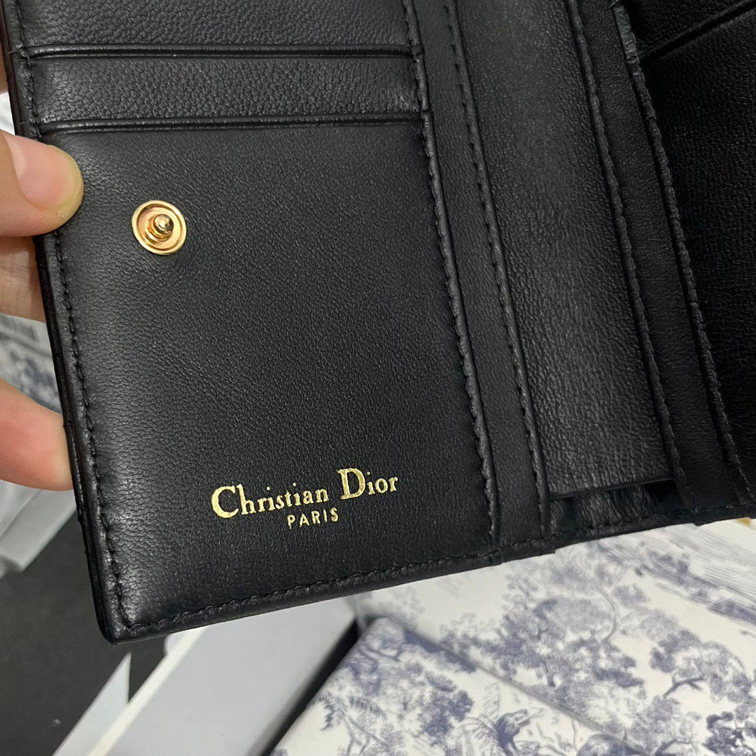 Dior Wallet