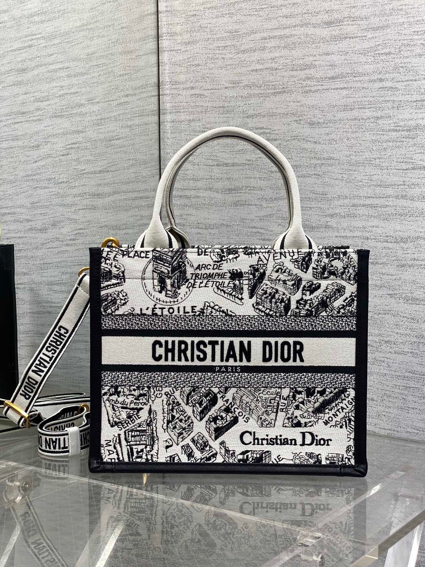 Dior Tote  26x12x21cm