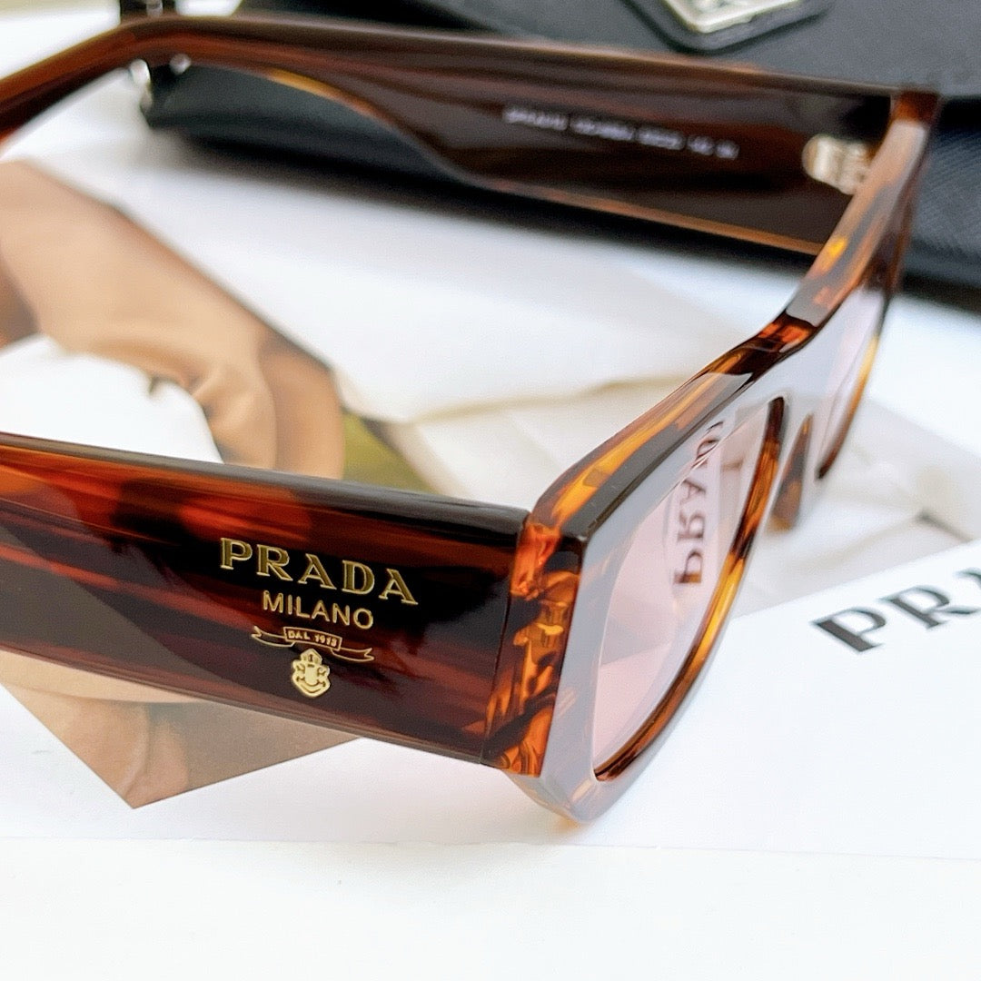 gafas de sol prada