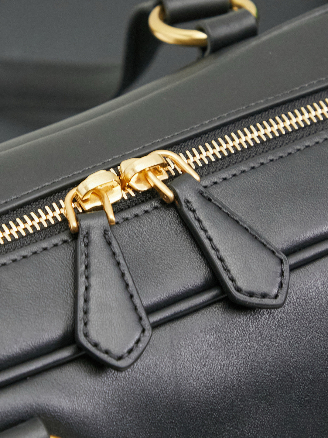 Miu Miu Handbag 32x19x14cm