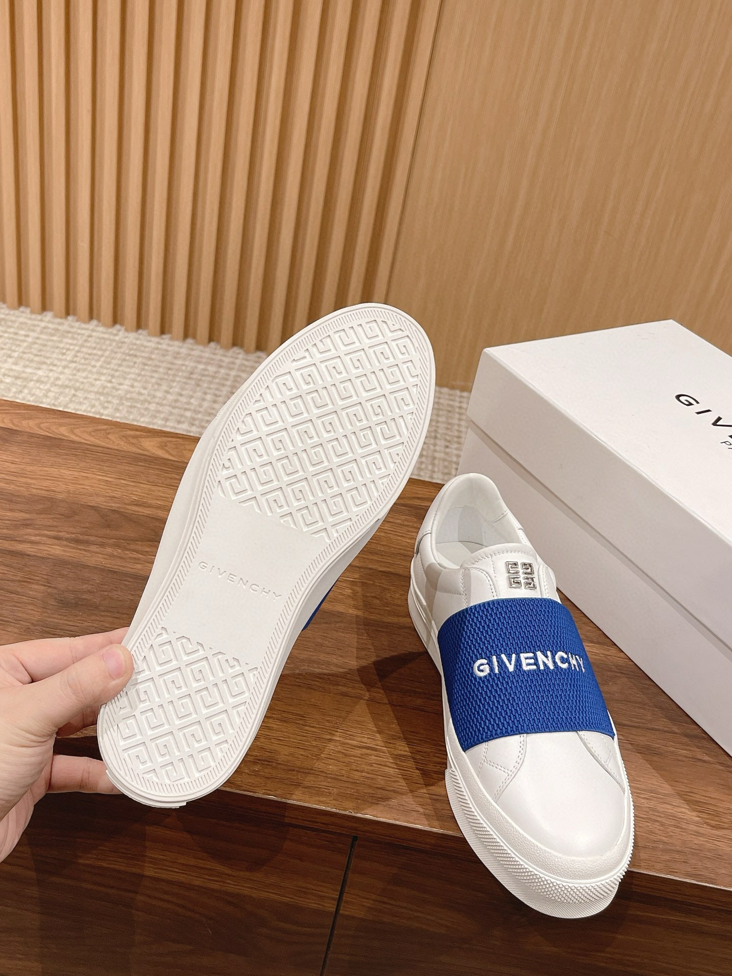 Givenchy Sneakers