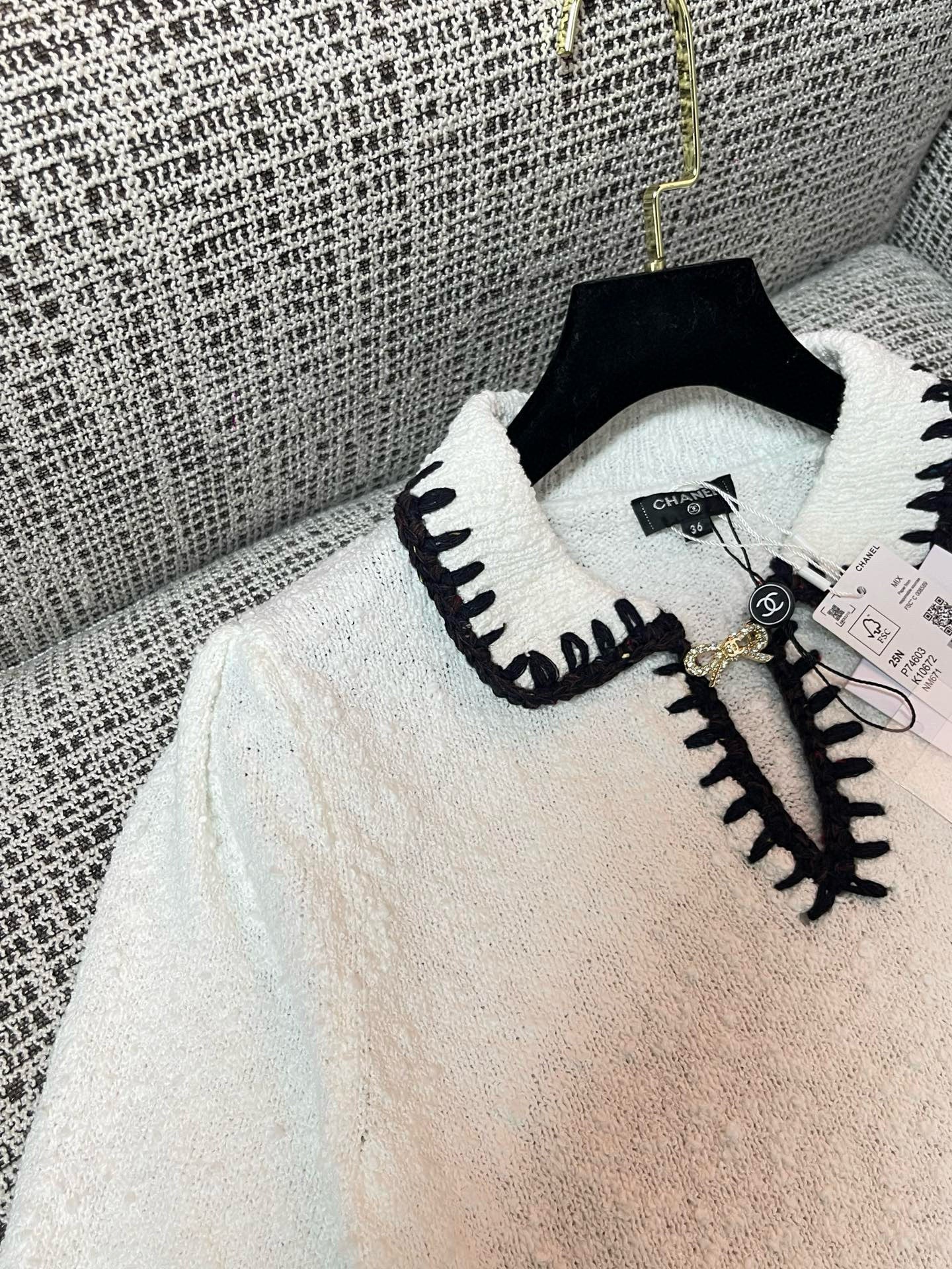 Chanel T-Shirt