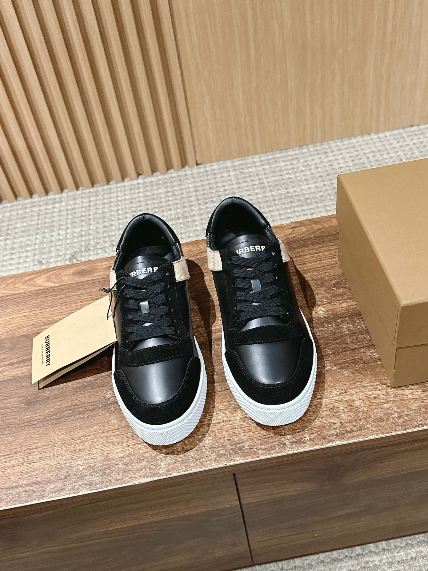 Burberry Sneakers