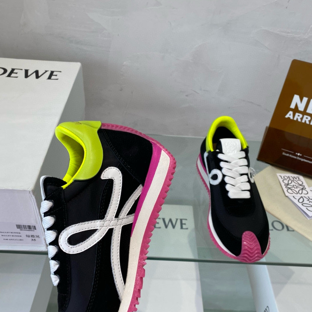 Loewe Sneakers