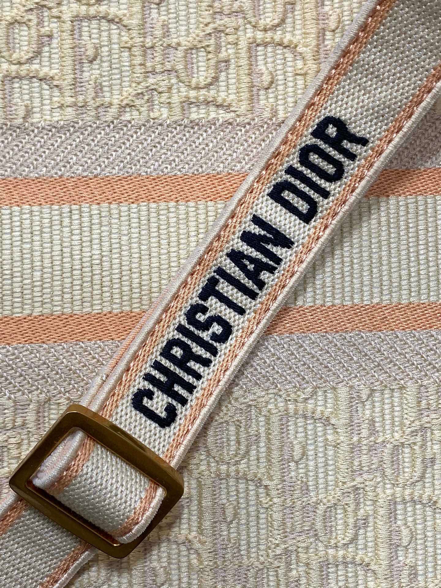 Dior Tote  26x12x21cm