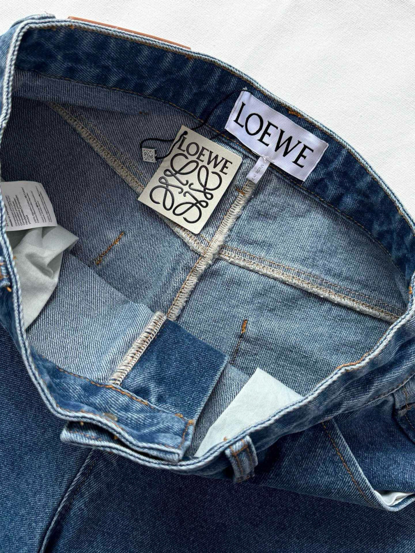 Loewe Shorts Jeans