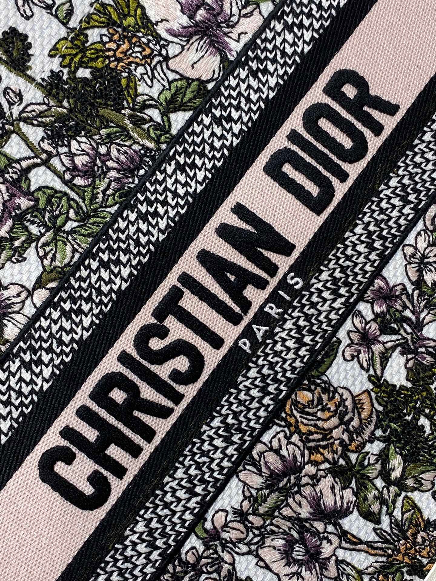 Dior Tote  26x12x21cm