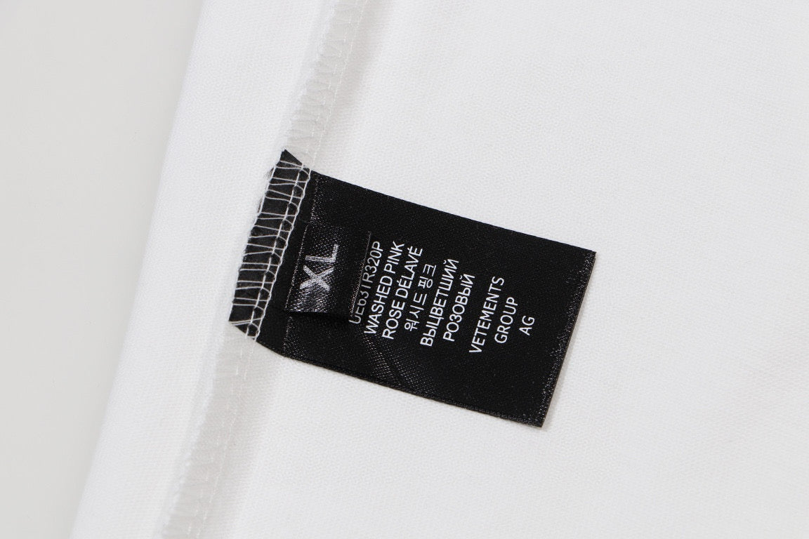 Vetements T-Shirt