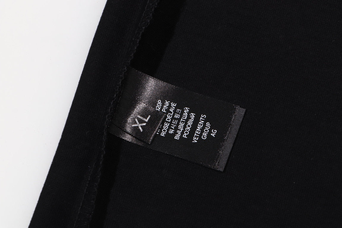 Vetements T-Shirt
