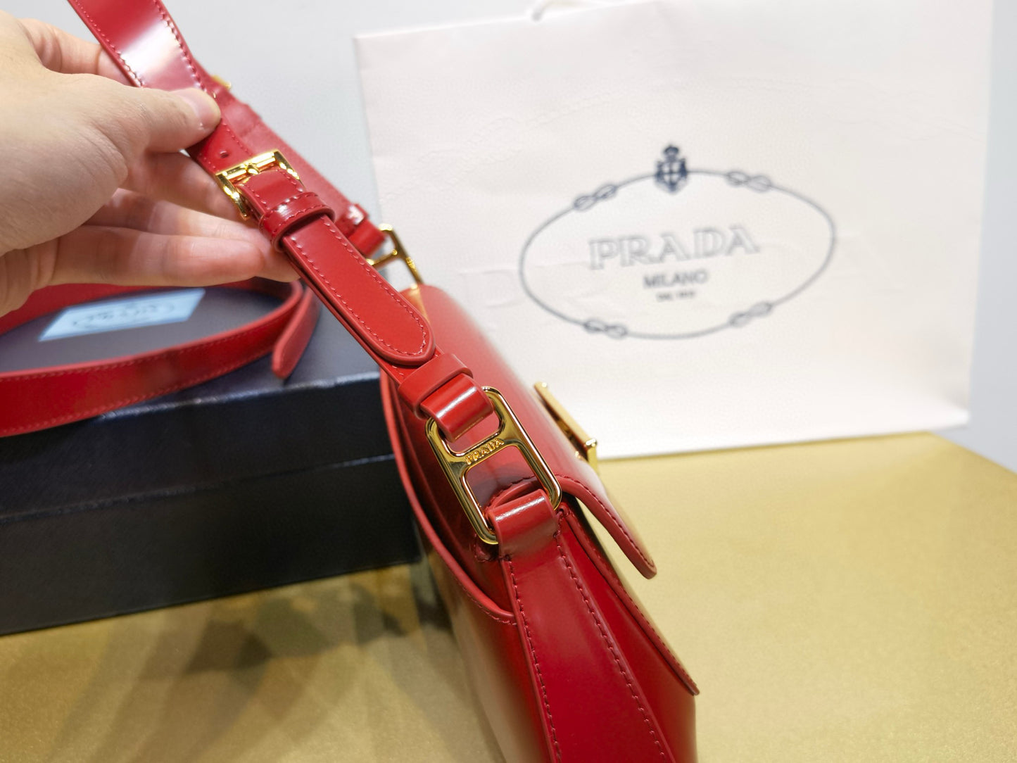 Prada Shoulder Bag 24x11x4cm