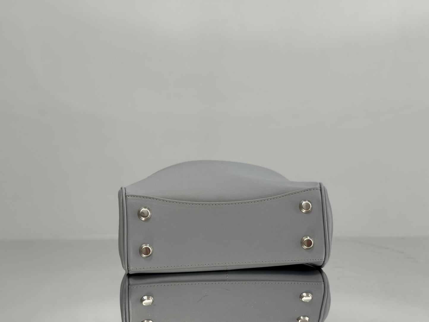 Balenciaga Rodeo Handbag 22x9.9x8.3cm