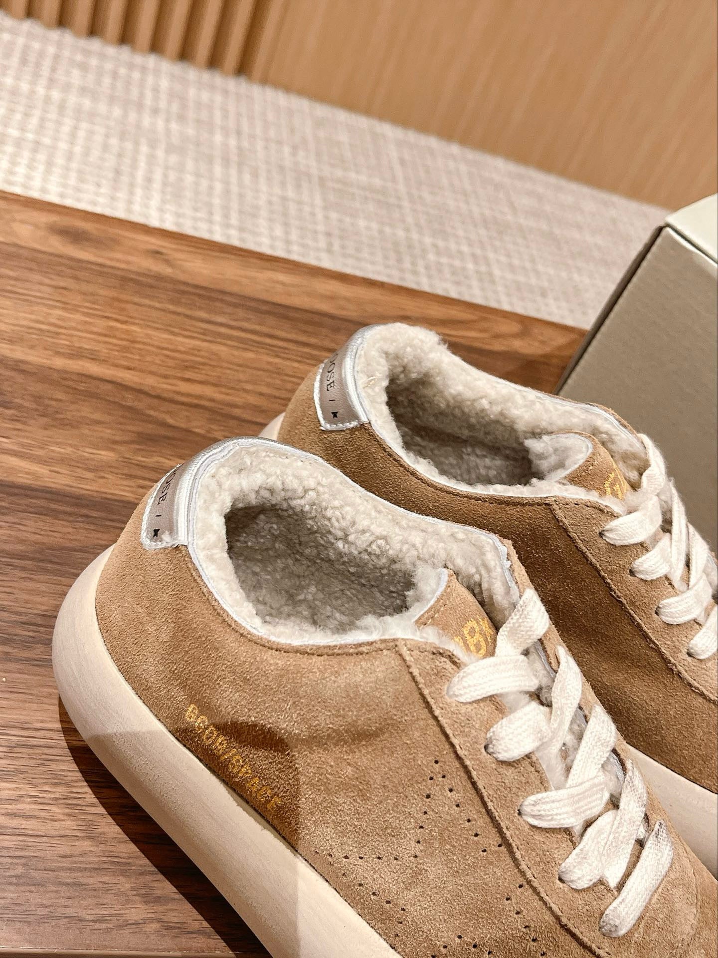 Golden Goose Sneaker